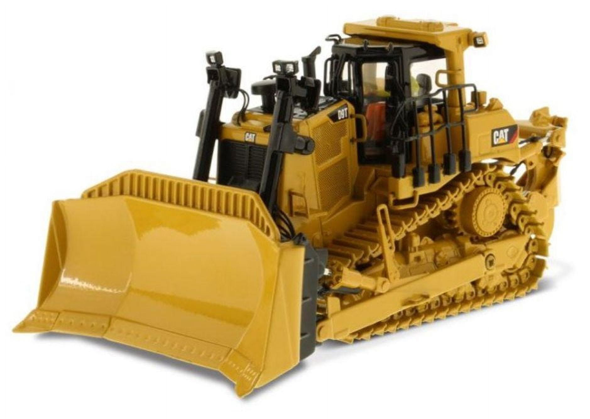 Universal Hobbies, 1/50 Komatsu D155AX-7 Dozer with Front Blade