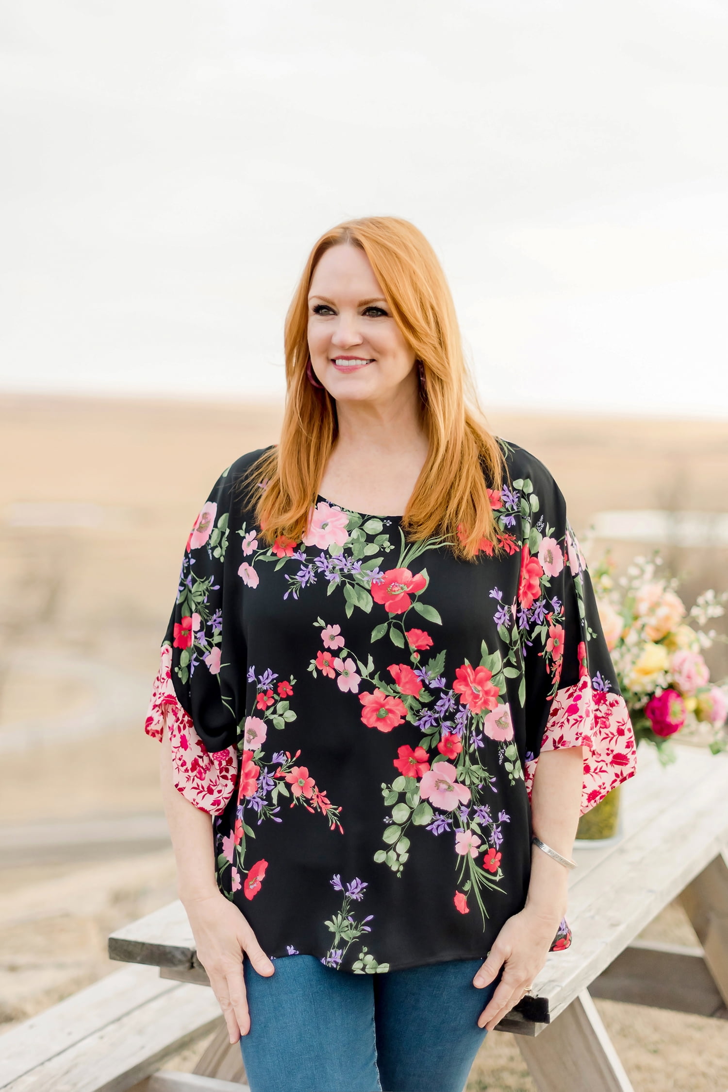 The Pioneer Woman Short Sleeve Twin Print Blouse, Womens