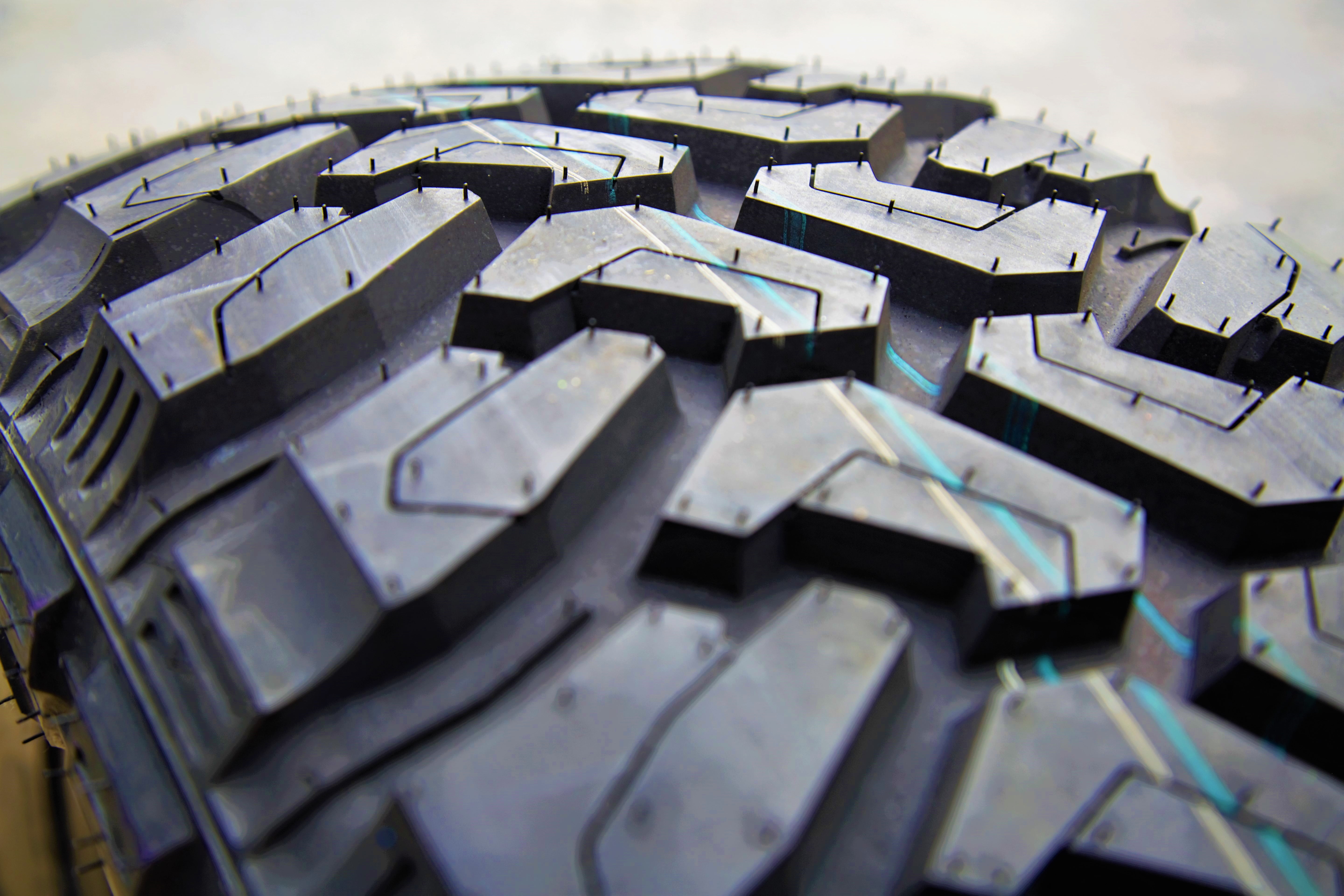 Centennial Dirt Commander M/T LT33X12.50R20 Load F 12 Ply MT Mud Tire