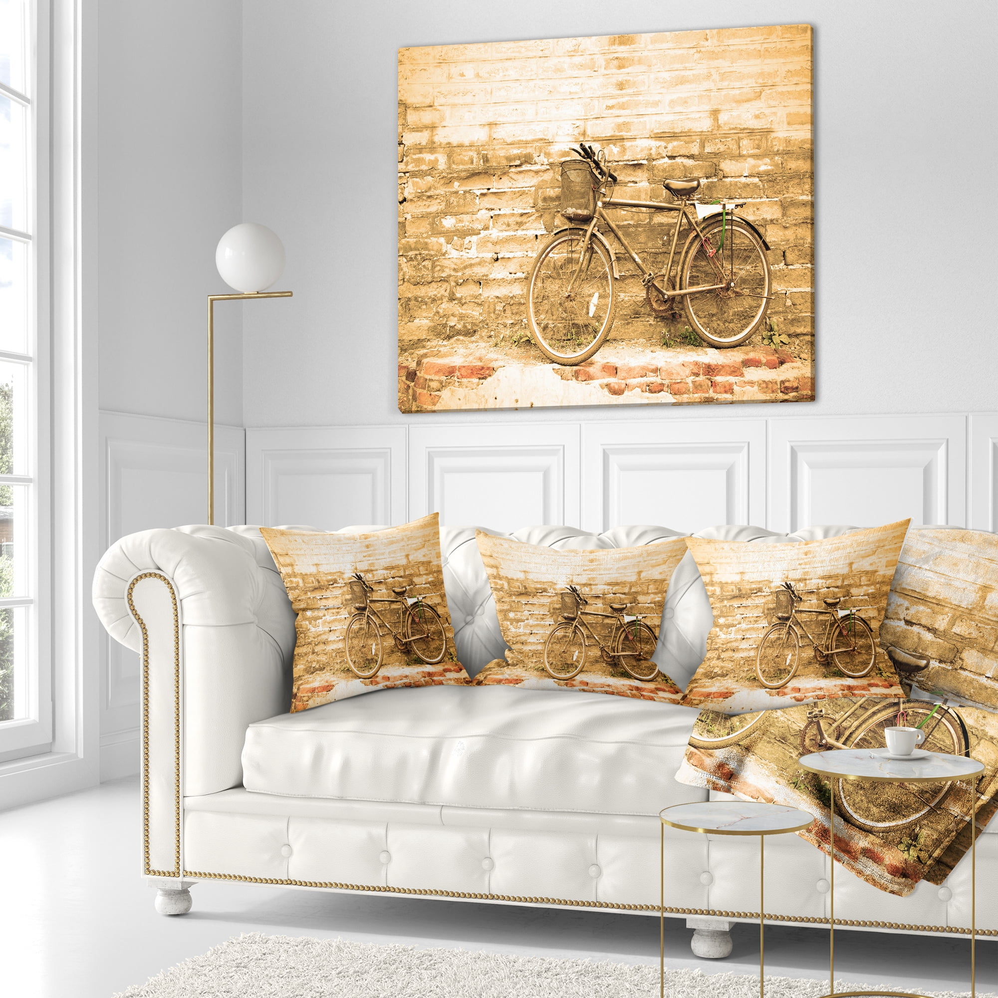 Designart Vintage Bicycle against Brown Wall - Landscape Printed Throw Pillow - 16x16