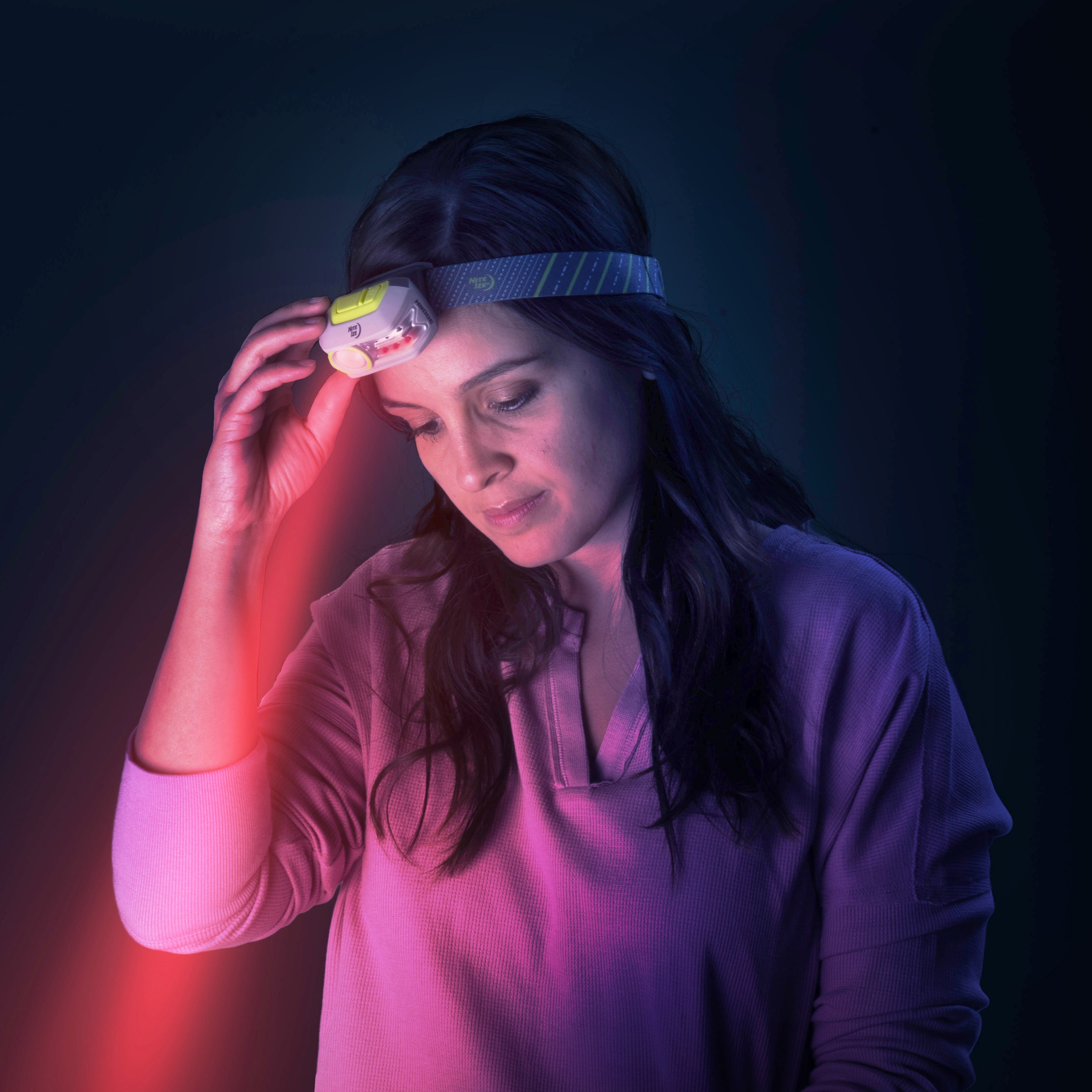 Nite Ize R300RH-17-R8 Radiant 300 Rechargeable LED Headlamp, 300 Lumen Headlight with USB Recharging Cord, Red + White LED's, Multiple Modes Plus Lockout, Green