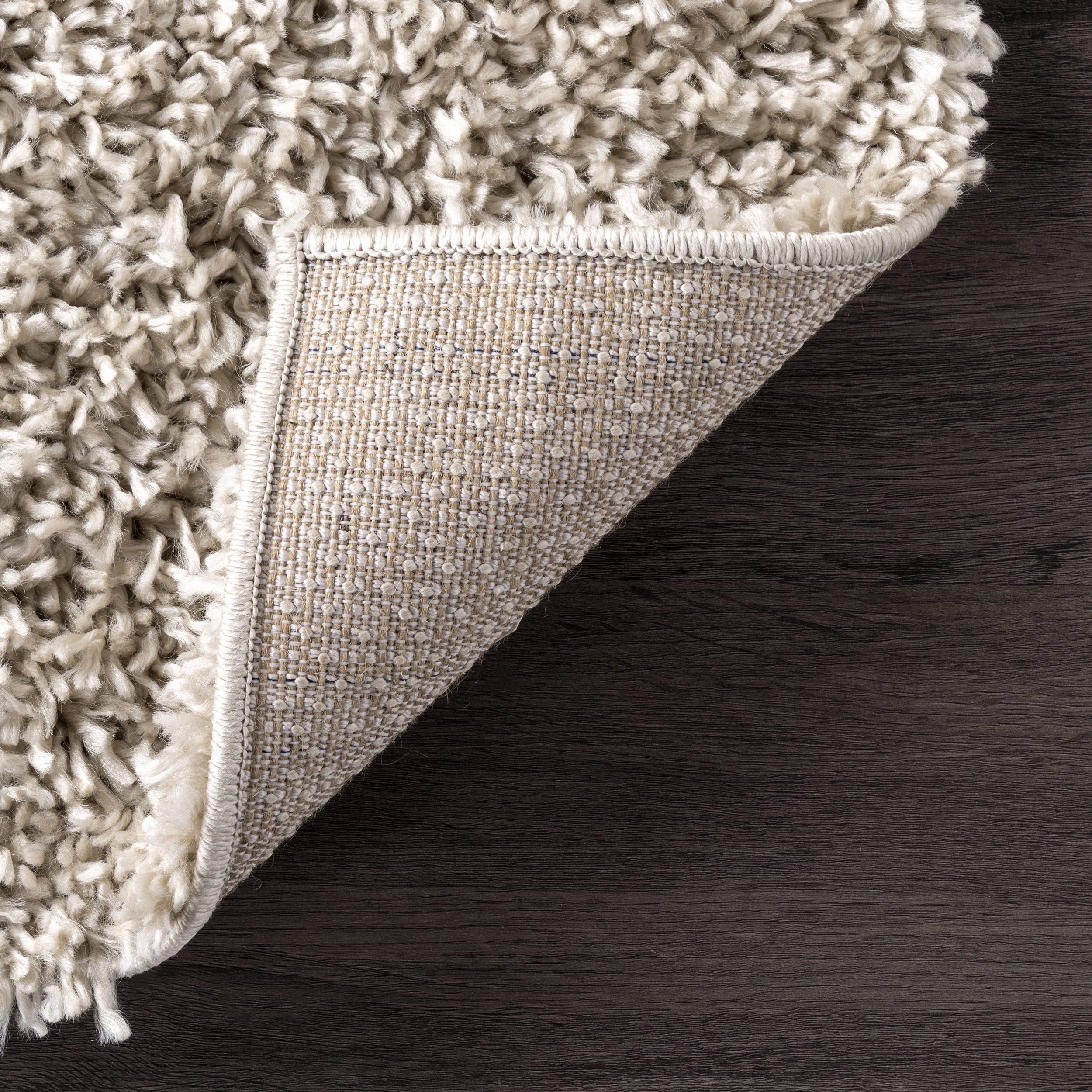 nuLOOM Kara Solid Shag Beige 4' x 6' Casual Area Rug