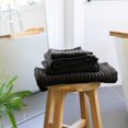 thumbnail image 3 of Gilden Tree Toallas Tipo Gofre De Secado Rápido, Finas, Paquete De 2 Toallas De Baño De 40 X 80, Extra Grandes Para Adultos Para Baño De Estilo Moderno (Negro Descolorido), 3 of 5