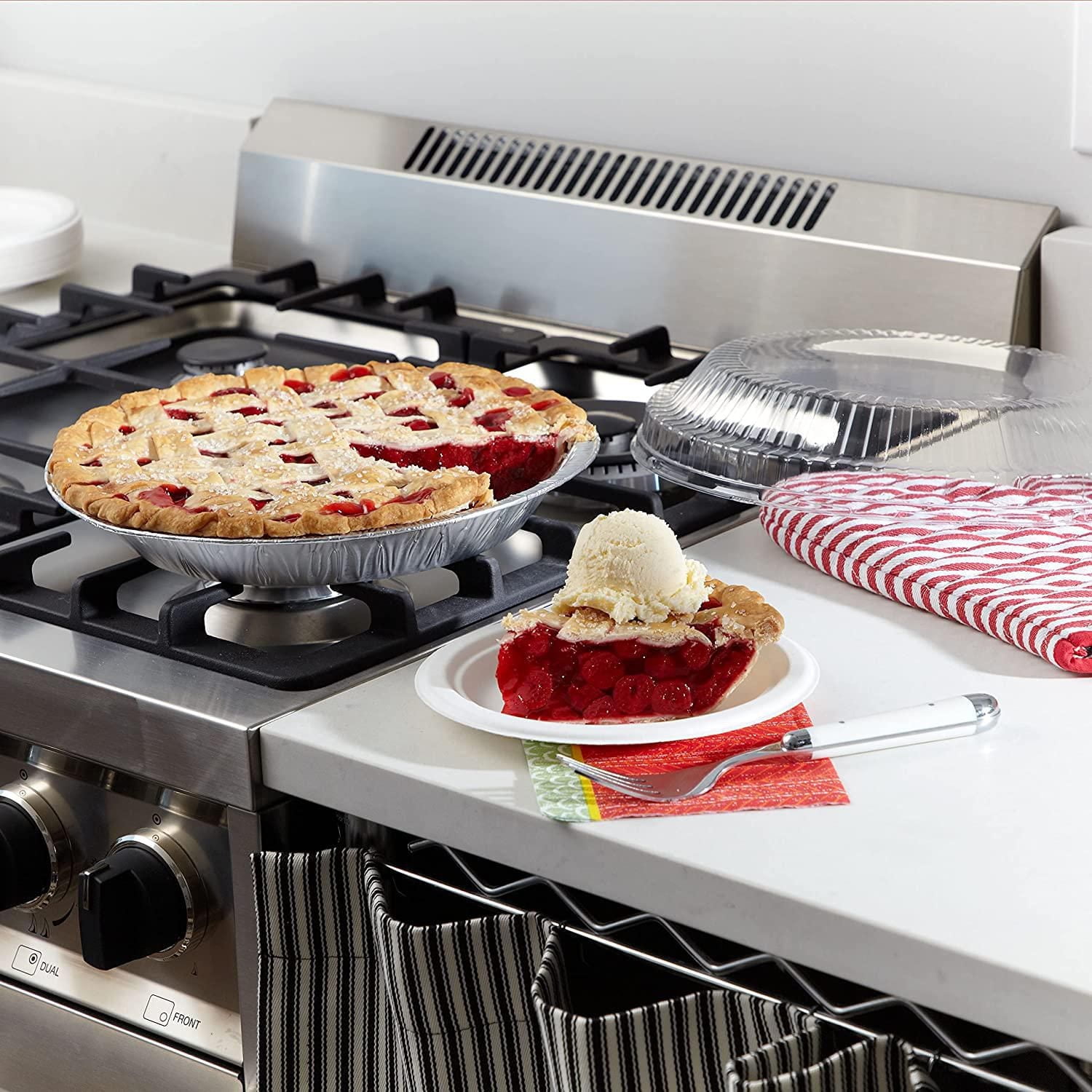 Plat à tartes de 9 po avec couvercles d'Alcan