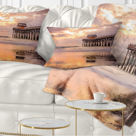 Designart Cocoa Beach Florida - Landscape Photo Throw Pillow - 12x20