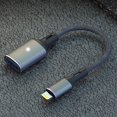 thumbnail image 2 of Adaptador de cable Lightning a USB de Apple, convertidor OTG para iPhone/iPad para conectar lector de tarjetas/unidad flash USB/disco U/teclado/ratón - Gris oscuro, 2 of 4