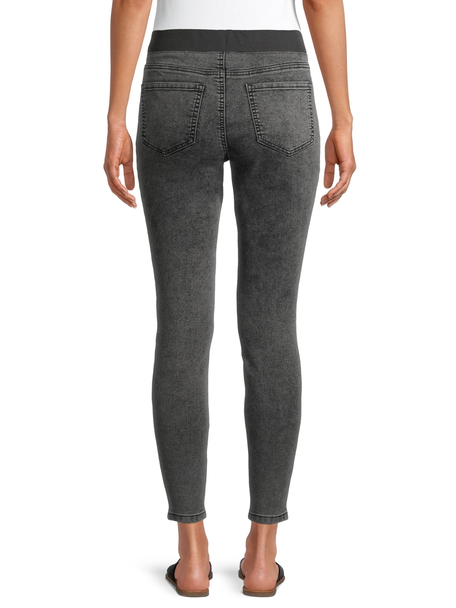 No Boundaries Juniors' Mid Rise Pull-On Jeggings with Rib
