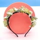 thumbnail image 2 of Diadema con corona de flores de tela simulada: perfecta para viajes, vacaciones, fotos, festivales, presentaciones y accesorios para el cabello., 2 of 7