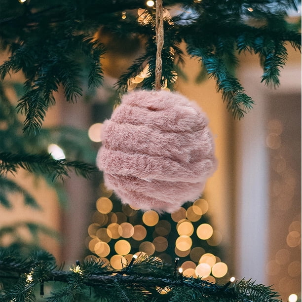 Adorno navideño de bola de terciopelo peludo de 6 cm | Decoración navideña de poliéster suave en morado, rosa y beige | Decoración ligera para colgar en el árbol | Adorno de corona | Regalo navideño