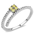 thumbnail image 1 of Bague Sans Placage en Acier Inoxydable avec AAA Grade CZ en Topaze - Taille 5, 1 of 1