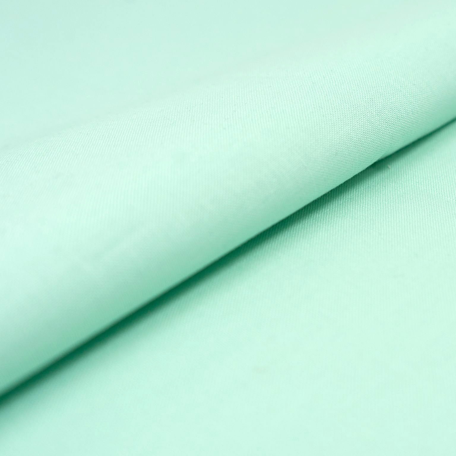 Singer Fabric, 100% Cotton, 10 Pieces, 18 x 21 inch, Quilting Crafting, Pastel Solid Bundle