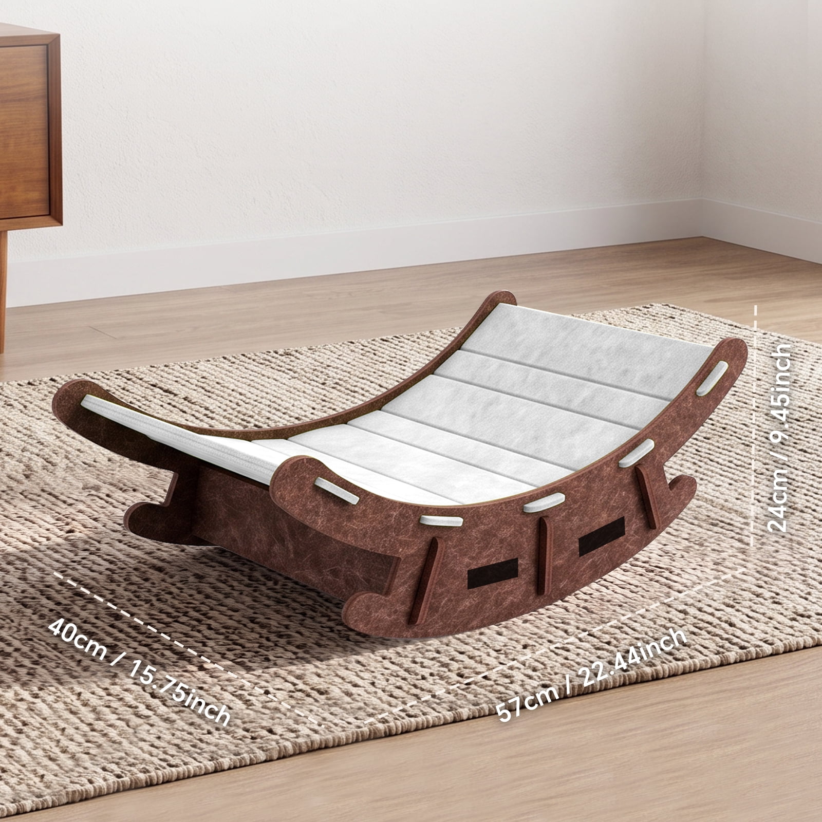 2‑in‑1 Felt Cat Rocking Bed, Foldable Cat Recliner Scratcher, Wear‑Resistant Curved Cat Scratch Post, Spacious All‑Season Cat Rocking Nest for Indoor Cats, White 57*40*24cm