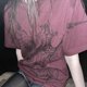 thumbnail image 4 of Camiseta holgada de algodón con cuello redondo y manga corta estilo Harajuku para parejas, con estampado retro gótico Y2K, de gran tamaño, 4 of 5
