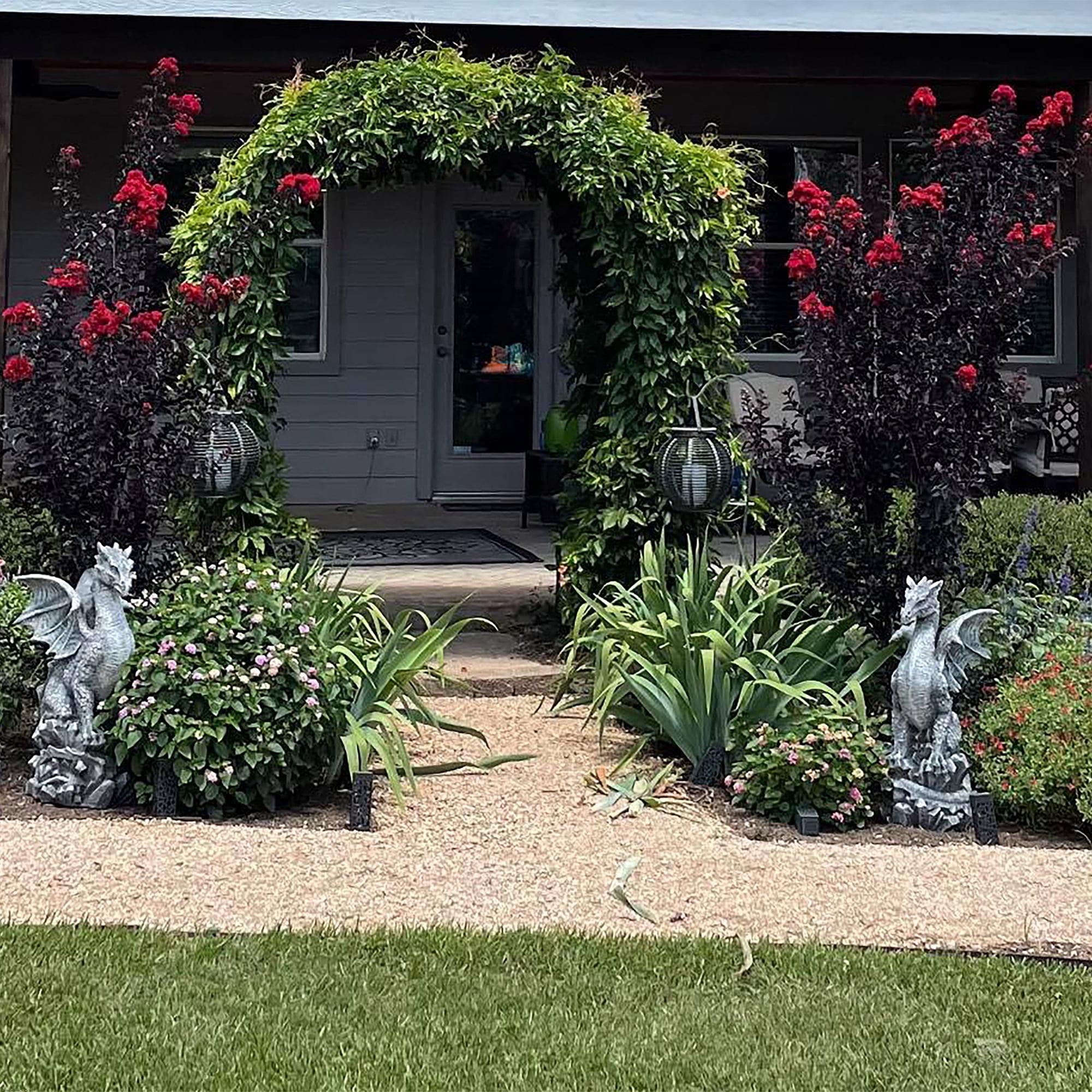 Black Diamond Blooms Best Red Crape Myrtle Live Shrub in 2.25-Gallon Grower Pot