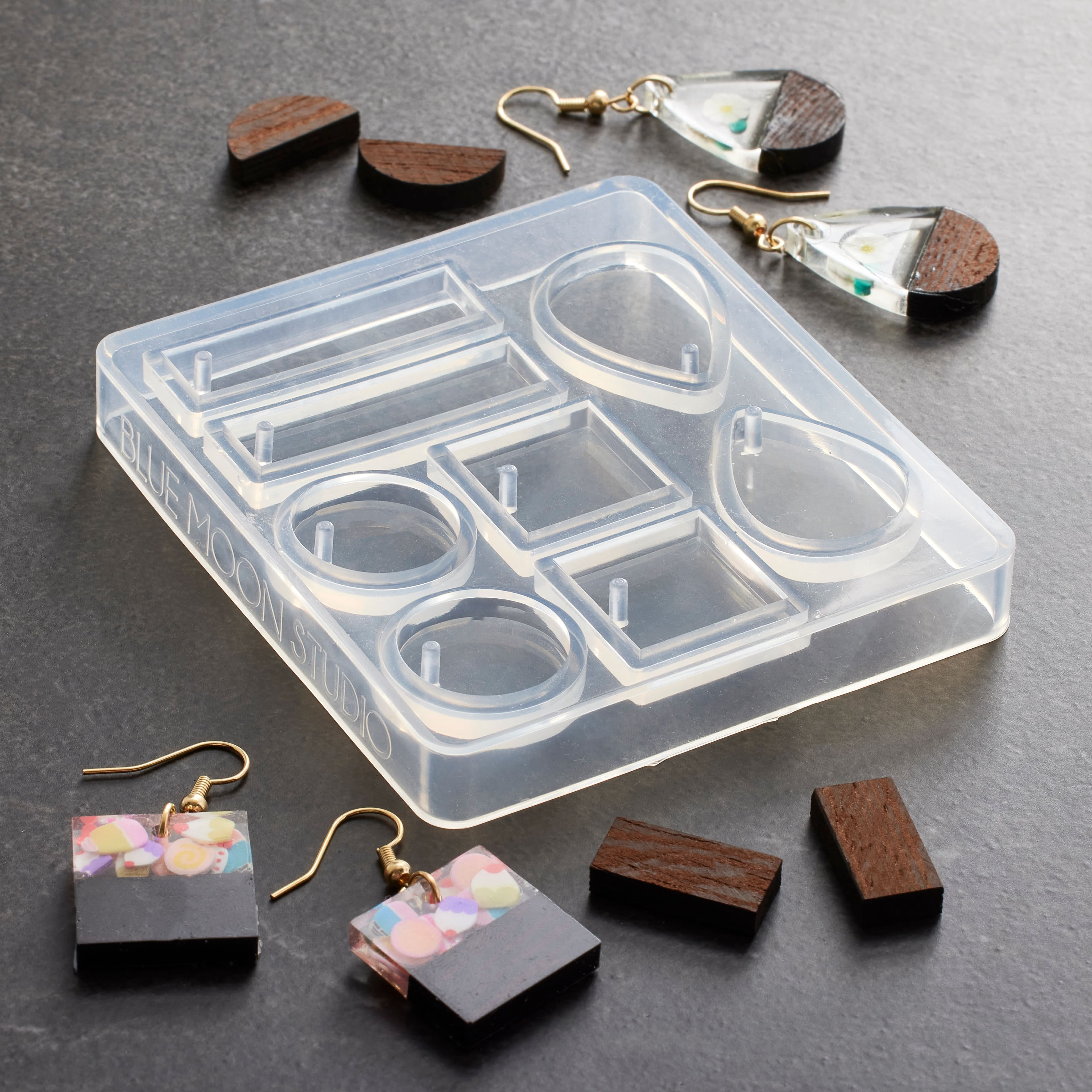 Blue Moon Studio UV Resin Craft Earring Charm Silicone Mold Kit, 12 Pack