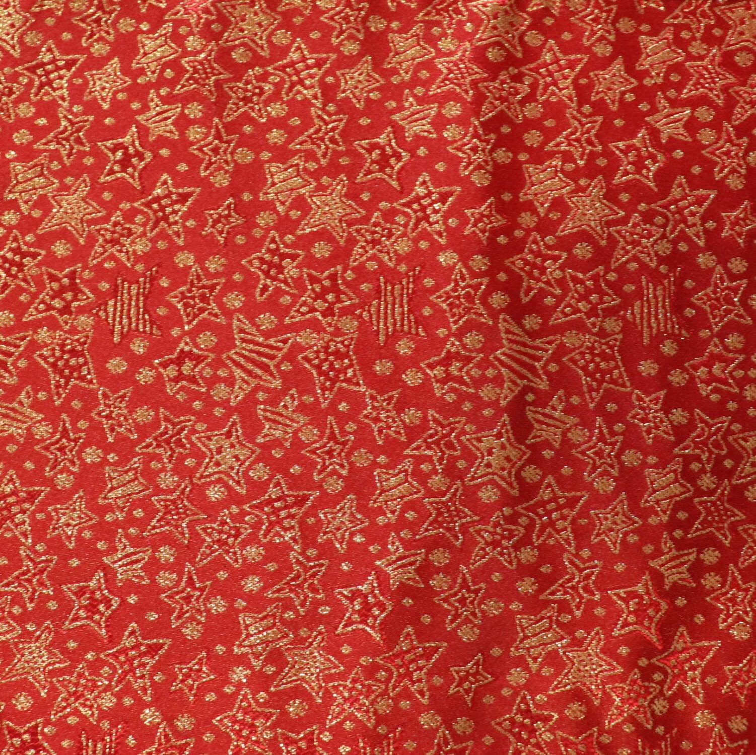 Heavy Brocade Shiny Tinsel Threads Stars Design Fabric 56" Wide by 36"(1-Yard) for Arts, Crafts, & Sewing