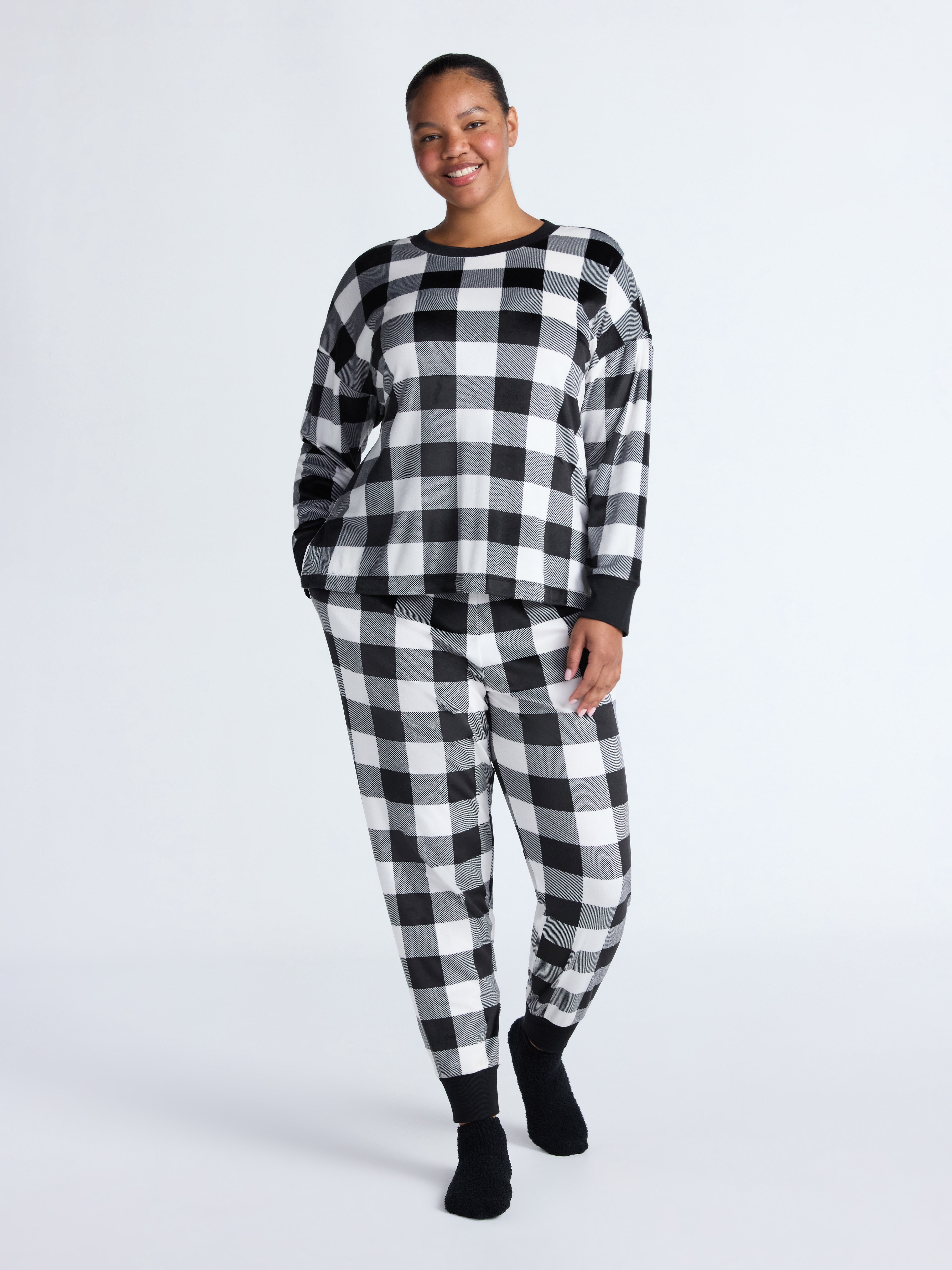 Joyspun Women’s Stretch Velour Long Sleeve Top, Pants, and Socks Pajama Set, 3-Piece, Sizes XS-4X