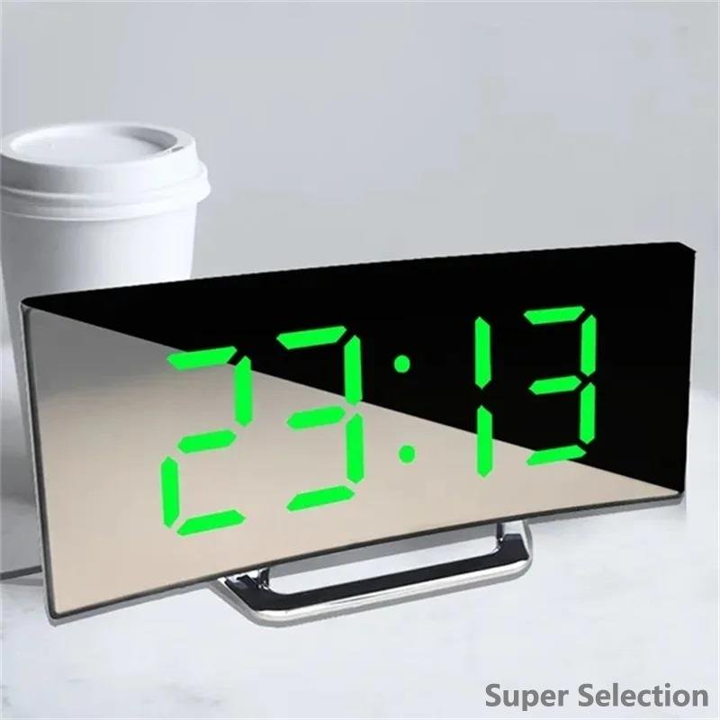 Curved Mirror Screen Digital Alarm Clock, Large LED Display With USB Charging, Temperature, Date & Snooze, Night Mode Bedside Desk Clock For Bedroom, Office (Multiple Colors)
