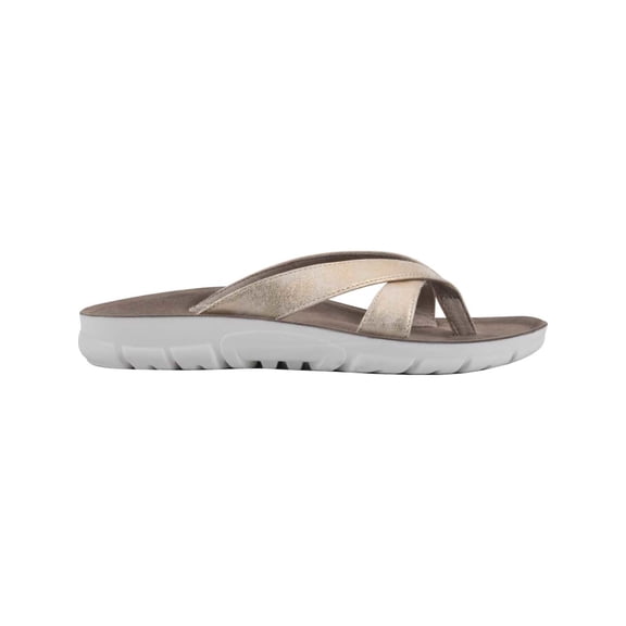 CLIFFS BY WHITE MOUNTAIN Womens Gold 1/2" Platform Sporty Outsole Strappy Comfort Silver Round Toe Wedge Slip On Flip Flop Sandal 7.5 M