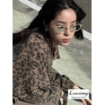 thumbnail image 3 of Anteojos de sol ovalados Laurinny con lentes verde claro para mujer, 3 of 7