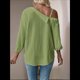 thumbnail image 5 of Blusa Asimétrica con Hombros Descubiertos y Larga Abotonada para Mujer, Color Amarillo y Verde, Talla XL, 5 of 6