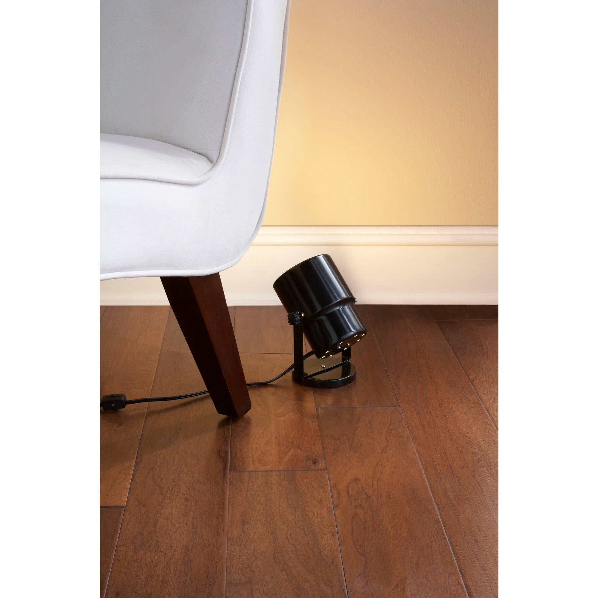 Mainstays 7 5 Spotlight Accent Lamp Black Finish Led Bulb Mainstays 7 5 Spotlight Accent Lamp Black Finish Led Bulb Included Com