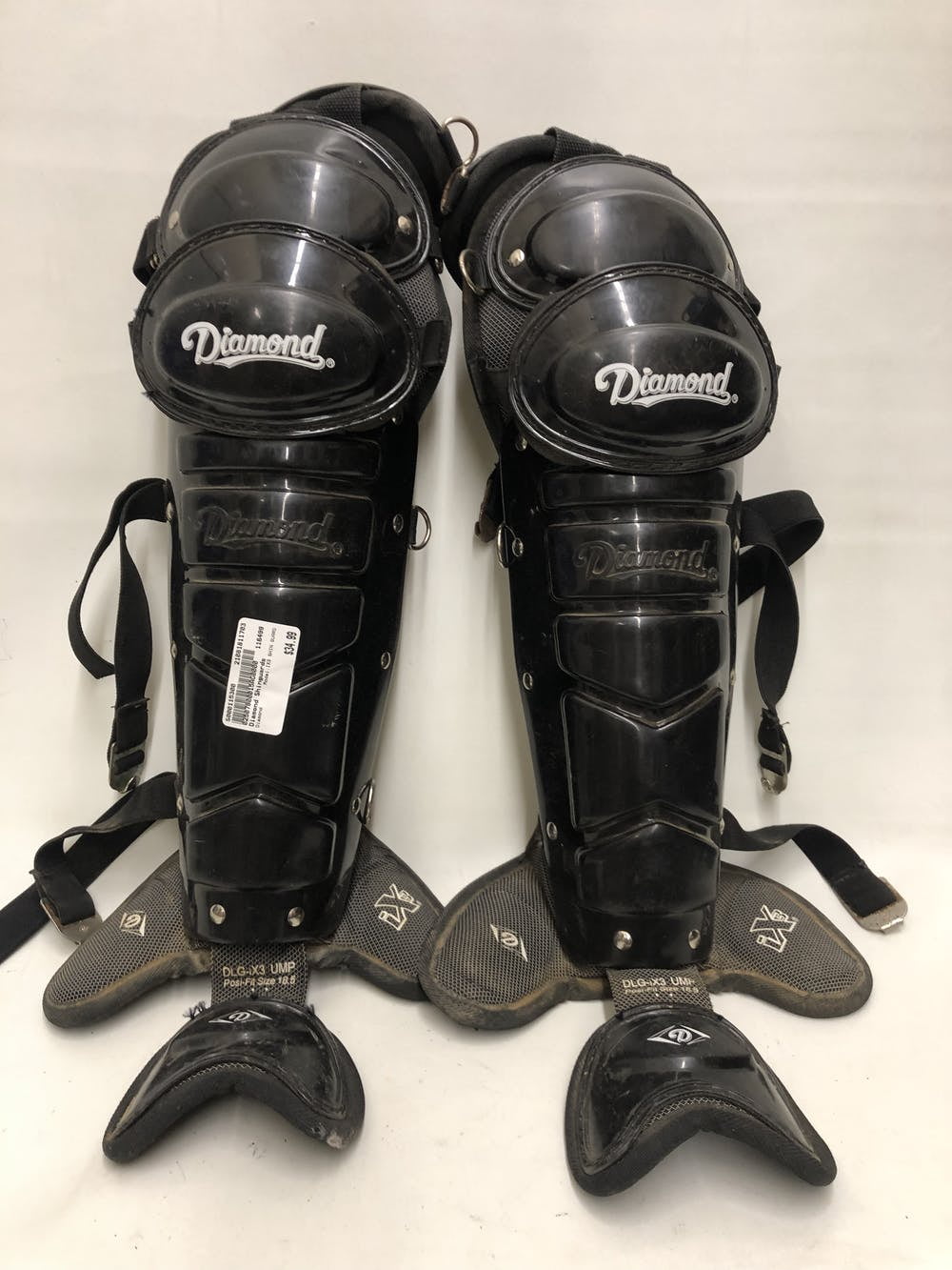 Used Diamond IX3 SHIN GUARD Baseball & Softball / Umpire Equipment