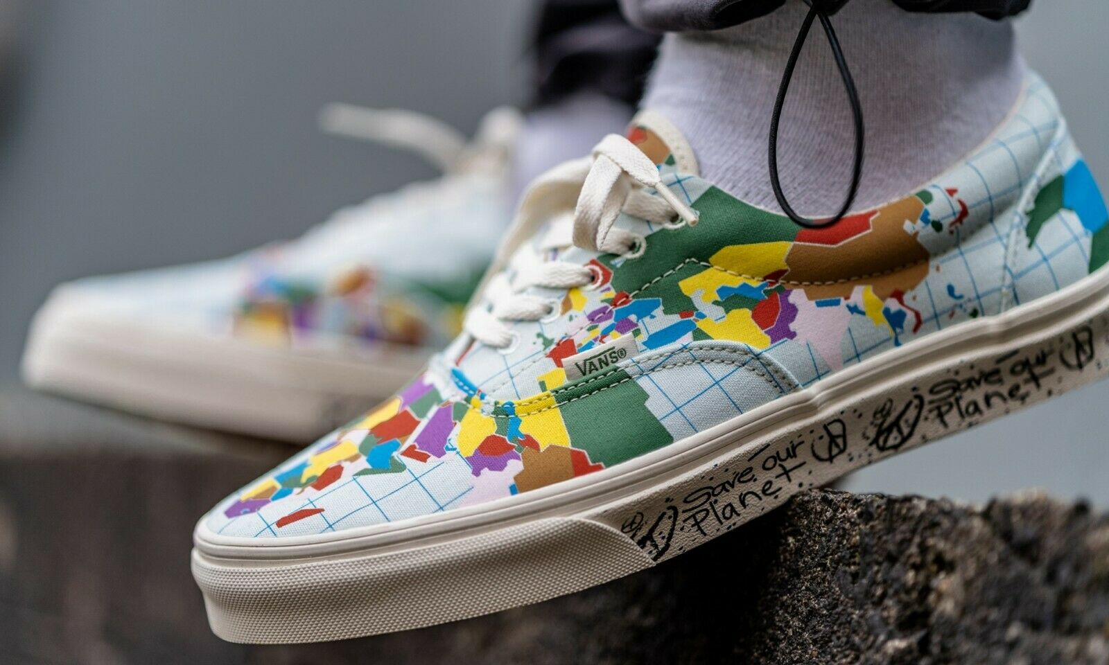 Vans Vans Era Save Our Classic White Men's Classic Skate Shoes