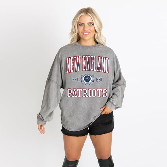 Women's Gameday Couture Gray New England Patriots Oversized Final Score Snow Wash Long Sleeve T-Shirt