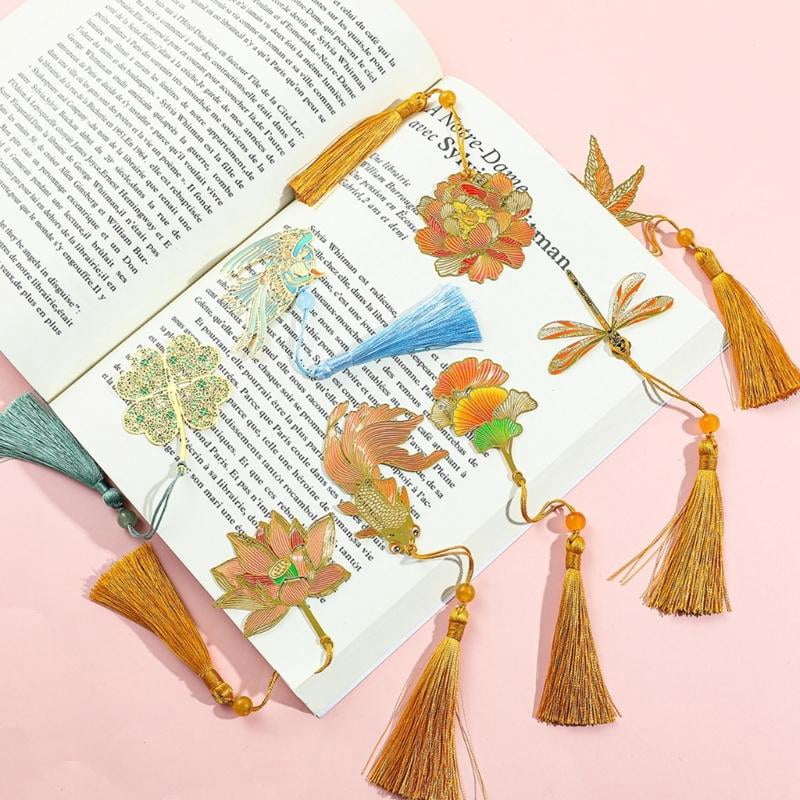 CEORPER 4Pcs Hollow Leaves Engraved Bookmarks Novel Fiction Page Marker with Tassels