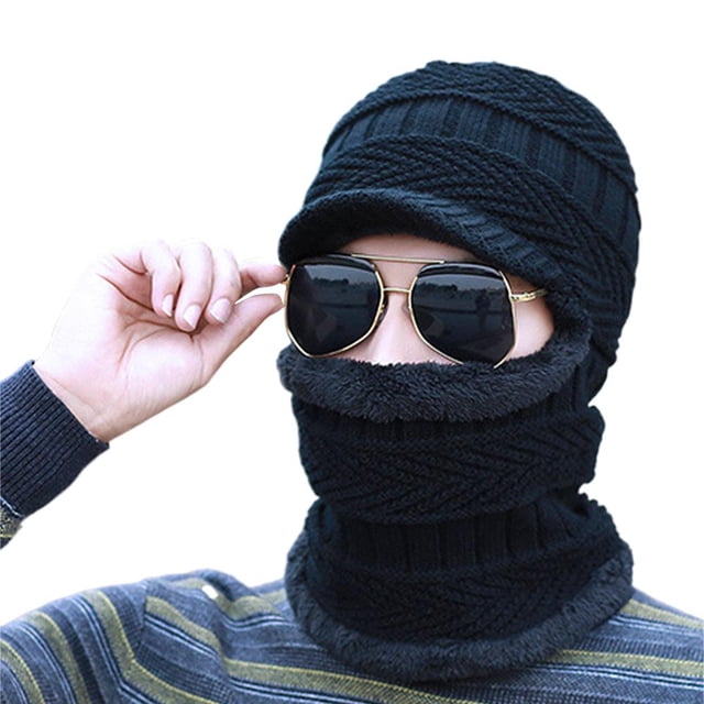 SharkTRUE All-in-One Warm Hat, Neck Gaiter & Gloves Set: Ultimate Cold Weather Protection