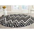 thumbnail image 2 of Safavieh Cambridge 6' Round Hand Tufted Wool Rug, 2 of 3