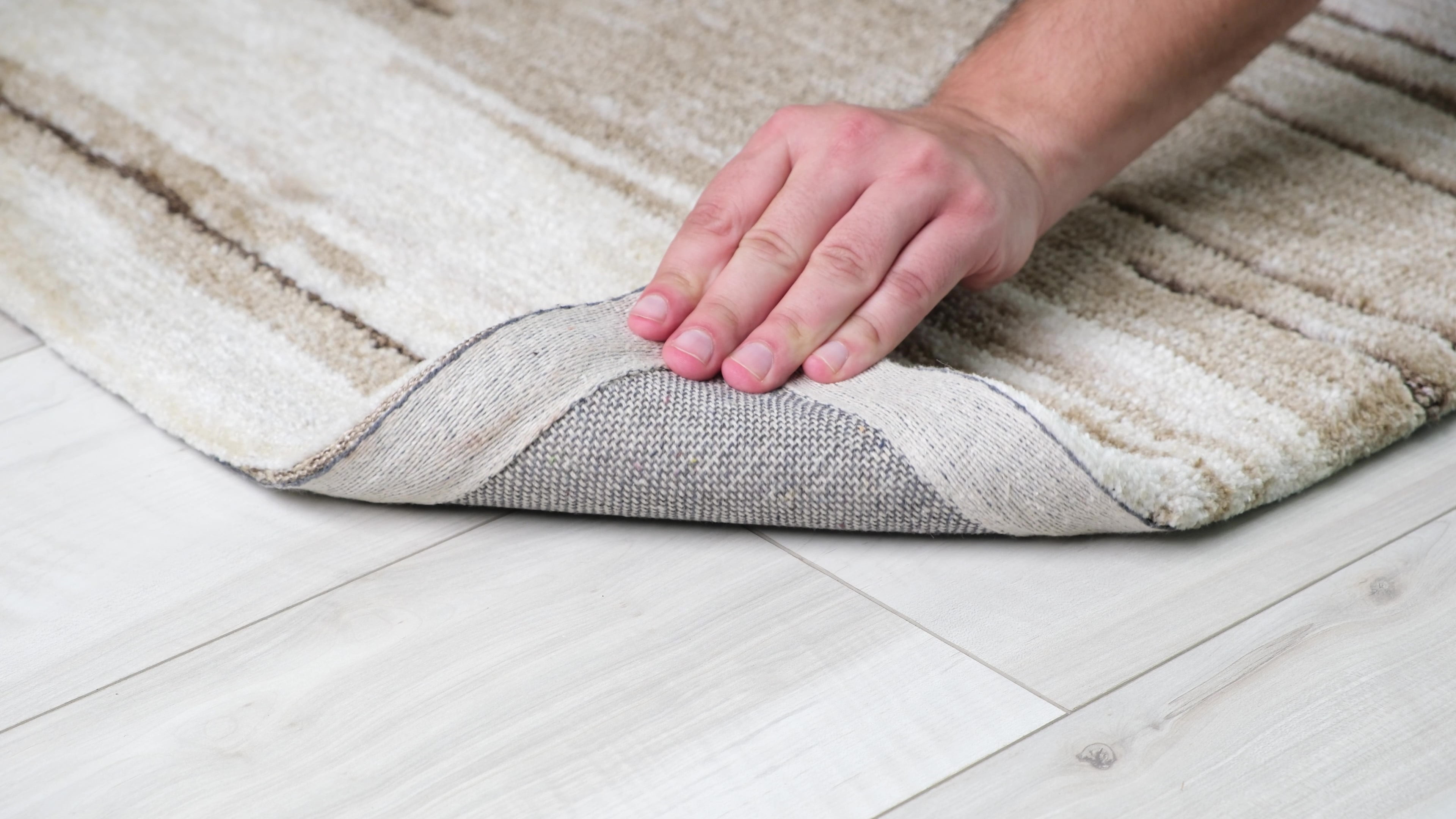 Rug Branch Maya Modern Abstract Indoor Hand-Tufted Area Rug.