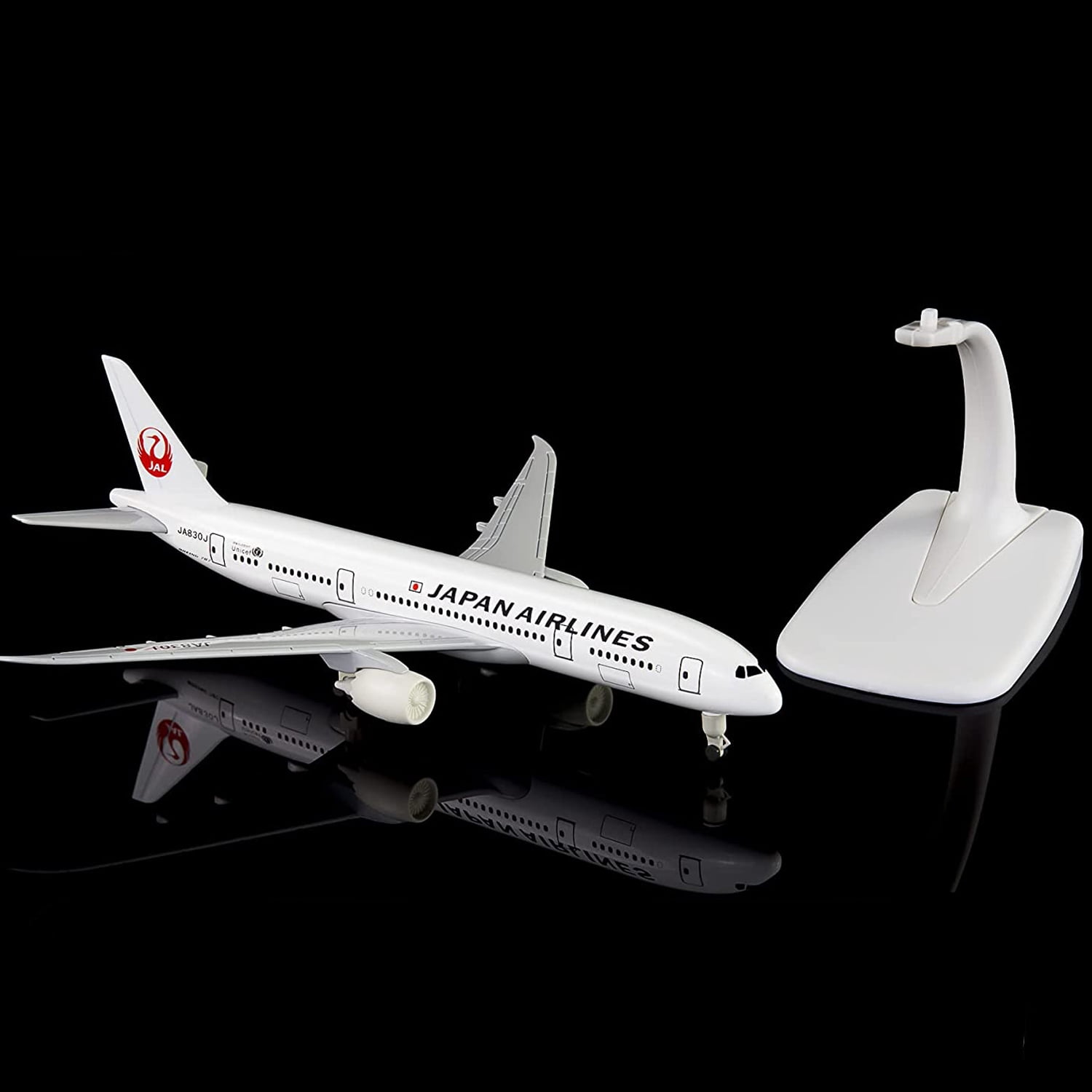 NATEFEMIN Japan B787 Airplane Model for Decoration with Movable Wheels and Display Stand Retro Elegant Style