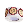 thumbnail image 4 of Naiovety Decoración Etiqueta adhesiva Tema festivo Rejilla roja Caja de regalo Etiqueta Papel Kraft Feliz Navidad Eslogan Etiqueta decorativa Rollo para Kits de decoración para fiestas Naiovety HA016252-00, 4 of 6
