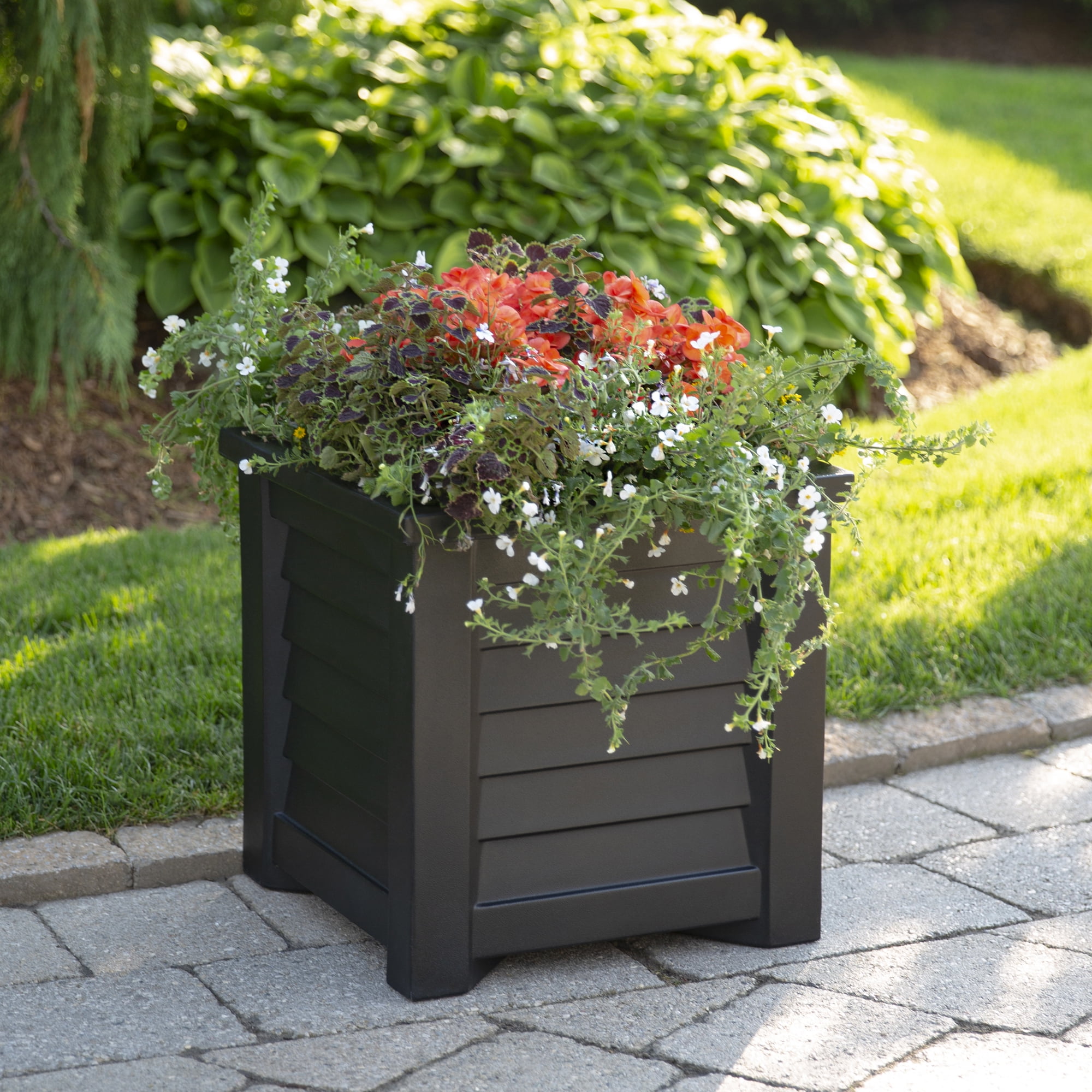 Mayne Lakeland 16" x 16" x 16" Square Espresso Self Watering Plastic Planter