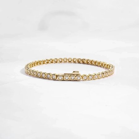 7 Ct Round Cut Simulated Diamond Stunning Tennis Bracelet 14K Yellow Gold Plated