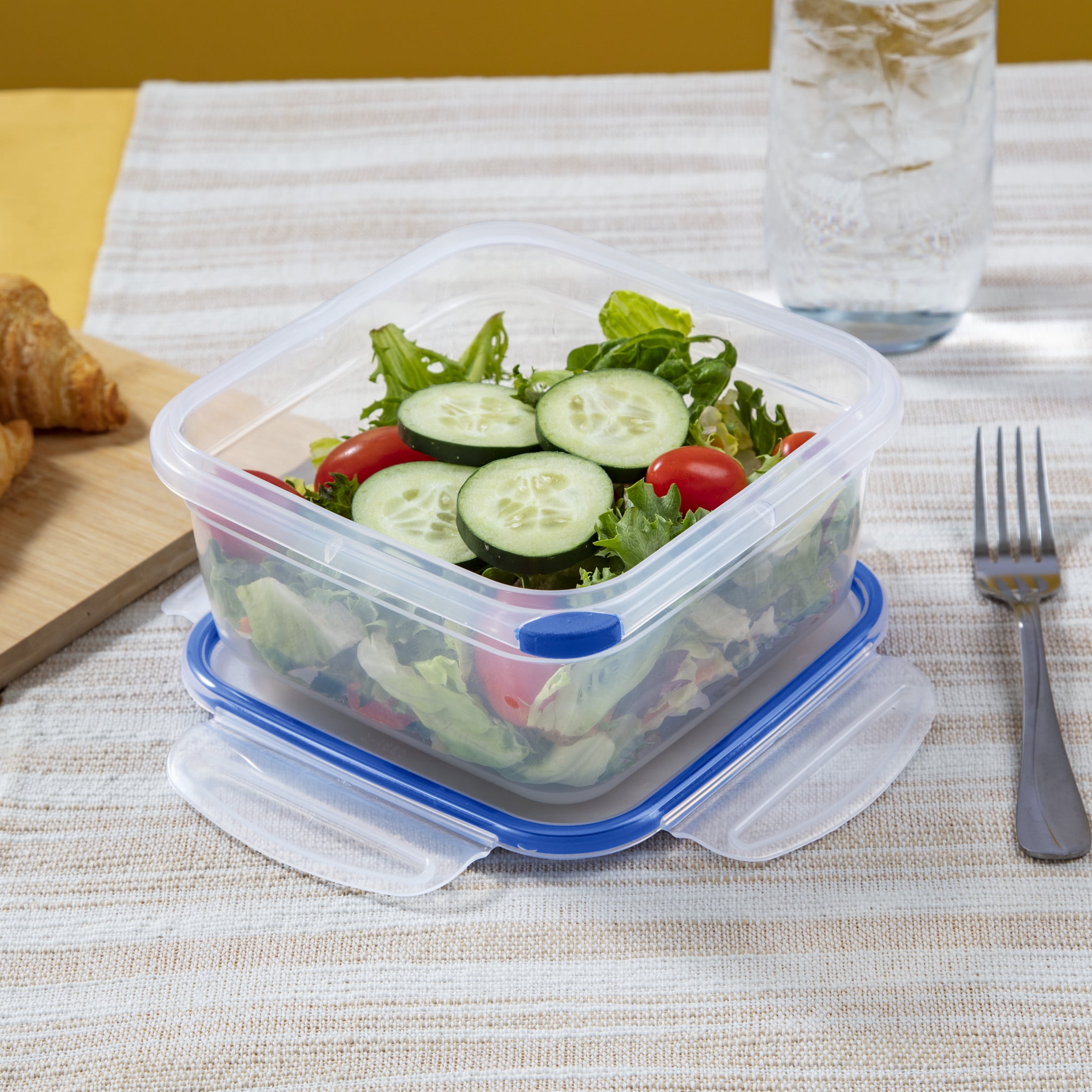 Sterilite Ultra•Seal™ 5.7 Cup Square, Latching Food Storage Container, Airtight Watertight Seal, Blue, 6 Count