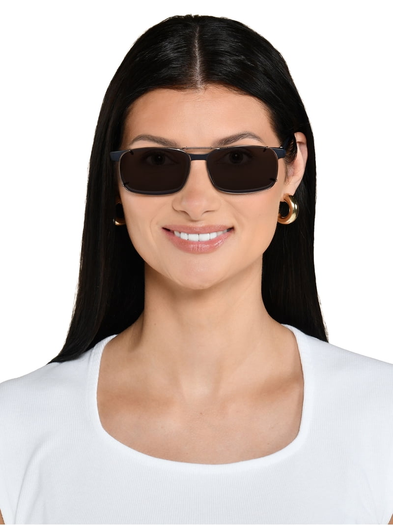 Grant E One’s Foster Grant® Solar Shield® Clip Ons Rectangle Unisex Sunglasses