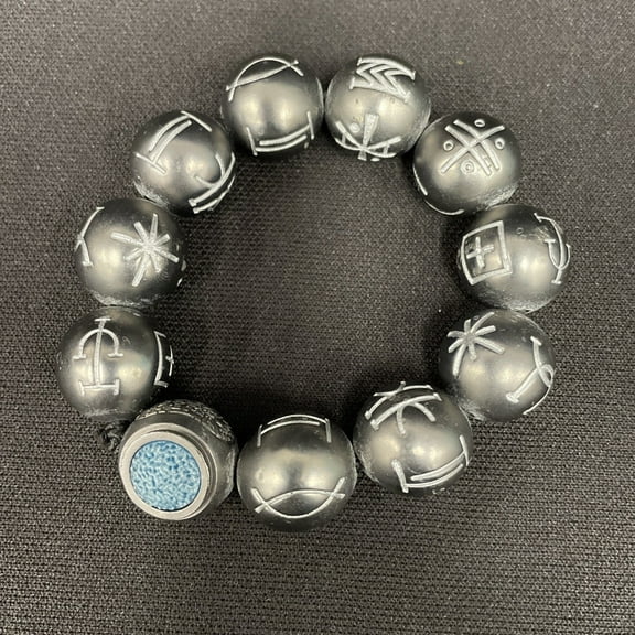 Marvel Comics Black Panther Kimoyo Glow Glass Bead Bracelet New MOC 11 Bead 439