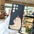 thumbnail image 2 of Mantenga su iPhone seguro y elegante con esta innovadora funda de goma TPU a prueba de golpes, adornada con un moderno y sencillo estampado de dibujos animados., 2 of 4