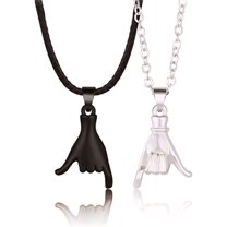 Matching Necklaces for Couples, Pinky Promise Matching Necklaces, Couple Heart Pendant Necklace, Matching Couple Necklaces for Him and Her, Best Friends Matching Necklace