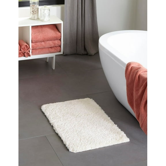 Rugs.com Bano Luxe Bath Mat Collection Rug – 2' x 3' Porcelain White Machine Washable Shag Bath Mat, Extra Soft and Absorbent, Non-Slip, Quick Dry, Perfect for Bathroom