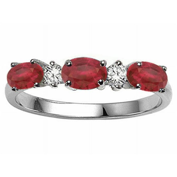Tommaso Design Genuine Ruby and Diamond 3 Stone Ring in 14 kt Yellow Gold Size 4.5 Female Adult