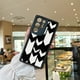 thumbnail image 2 of Muestra tu estilo: Funda mate con diseño gráfico moderno para iPhone 15 Pro Max 14 13 12 Pro 11, 2 of 4