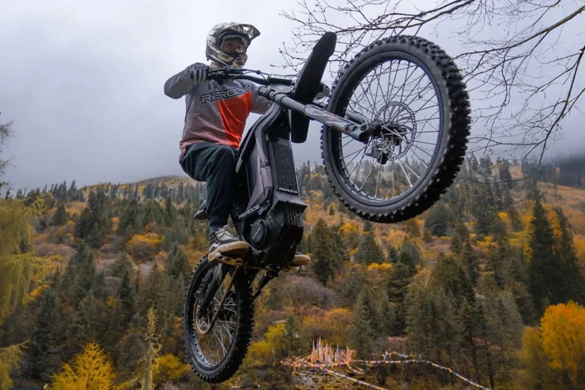 72V 8000W RERODE R1 Brushless Motor Middrive Ebike,35Ah Rerode R1 Electric Dirt Bike,440NM Electric Motorcycle, E Moto 53MPH 75 Miles Long Range Full Shock Absorption