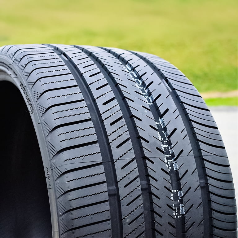 Atlas Force UHP Tire 275/55R19 111W BSW for 2017-22 Mercedes-Benz