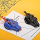 thumbnail image 4 of Lanzadores de telarañas, lanzador de seda de araña para niños - Carga USB, lanzador de cuerdas Guantes de superhéroes Lanzadores de muñecas Accesorios para brazaletes de cosplay, 4 of 5