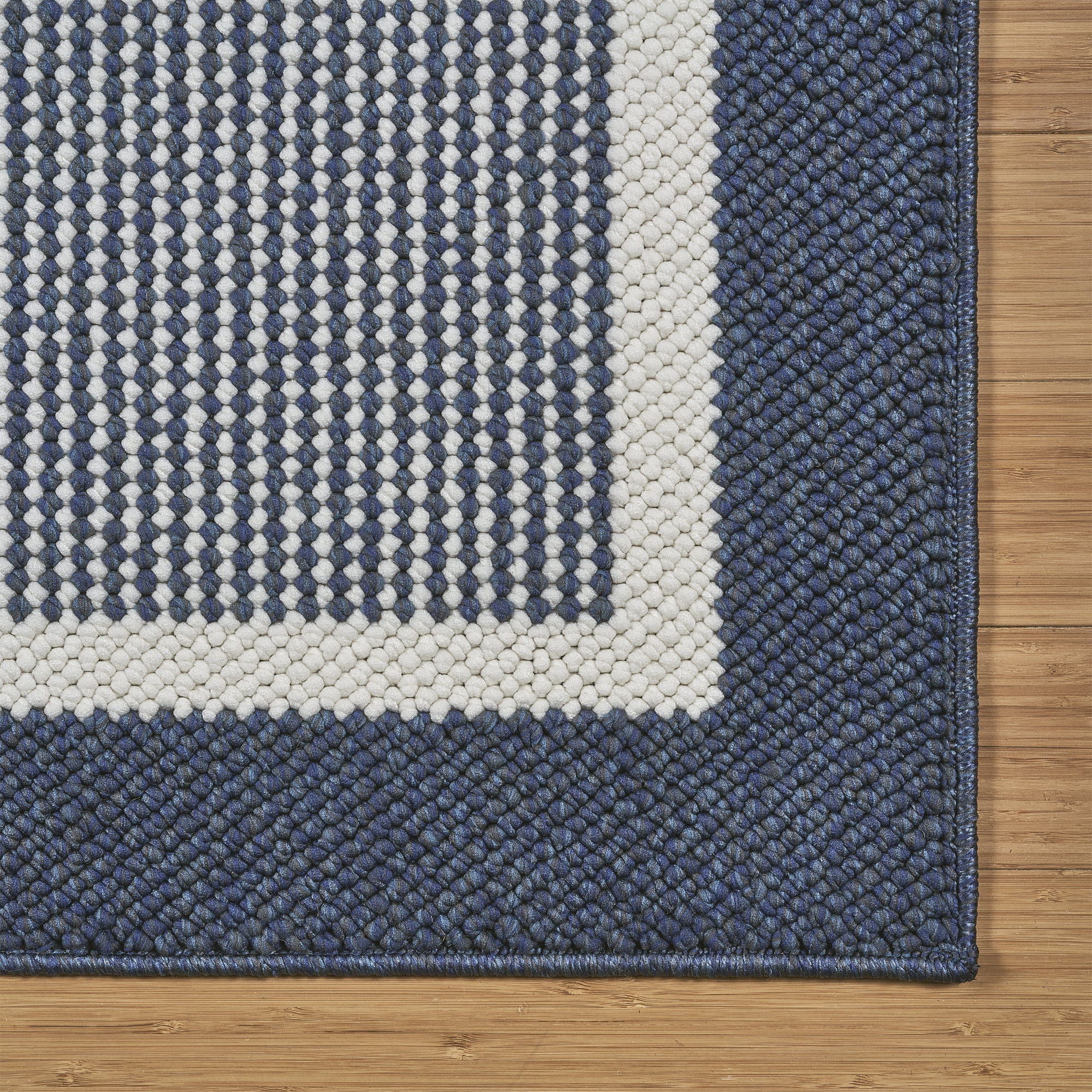 HGTV Soft Weave Mari Modern/ Contemporary Solid Color Navy Area Rug, 6x9