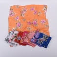 thumbnail image 2 of Nvzi Bufanda elegante, bufanda de moda, bufanda cuadrada pequeña estampada, bufanda de gasa suave, protección para el cuello, bufanda con flores pequeñas fragmentadas (azul), 2 of 3